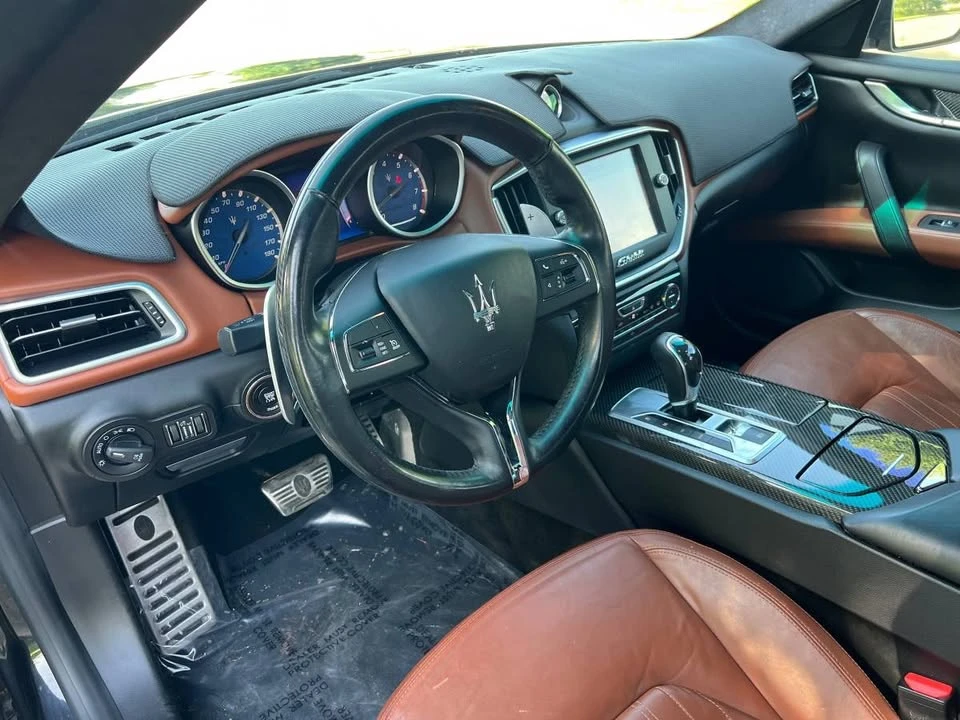 2014 Maserati Ghibli 3rd Gen - Image 19 of 20