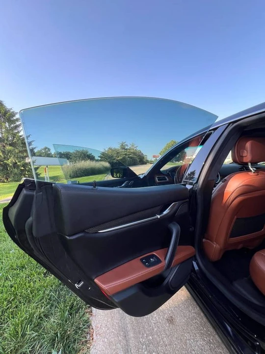2014 Maserati Ghibli 3rd Gen - Image 14 of 20