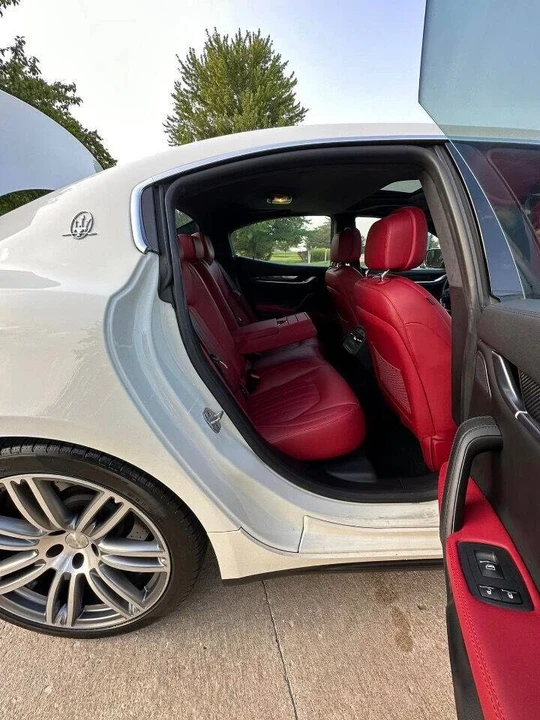 2014 Maserati Ghibli 3rd Gen - Image 14 of 18
