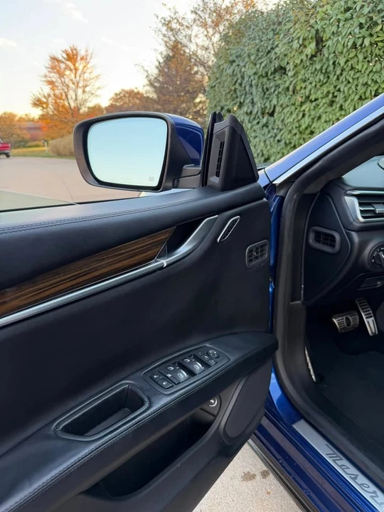 2014 Maserati Ghibli 3rd Gen - Image 16 of 19