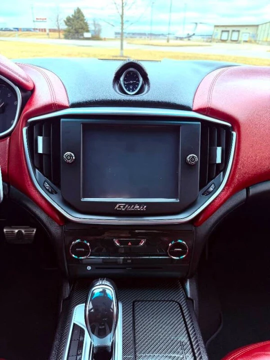 2014 Maserati Ghibli 3rd Gen - Image 15 of 20