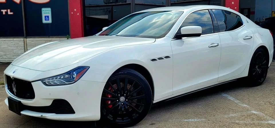 2014 Maserati Ghibli 3rd Gen - Image 2 of 19
