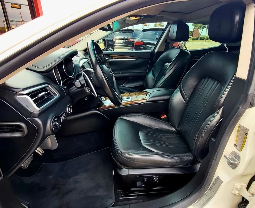 2014 Maserati Ghibli 3rd Gen - Image 12 of 19