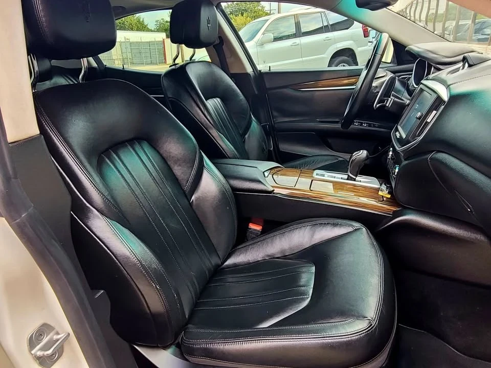 2014 Maserati Ghibli 3rd Gen - Image 15 of 19