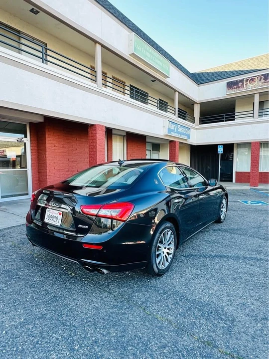 2014 Maserati Ghibli 3rd Gen - Image 5 of 11