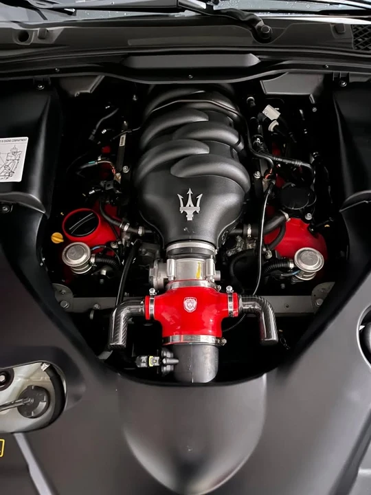 2014 Maserati GranTurismo 1st Gen - Image 6 of 7