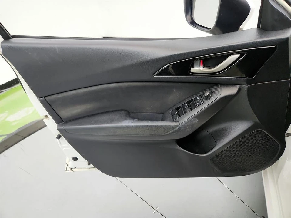 2014 Mazda Mazda 3 3rd Gen - Image 19 of 21