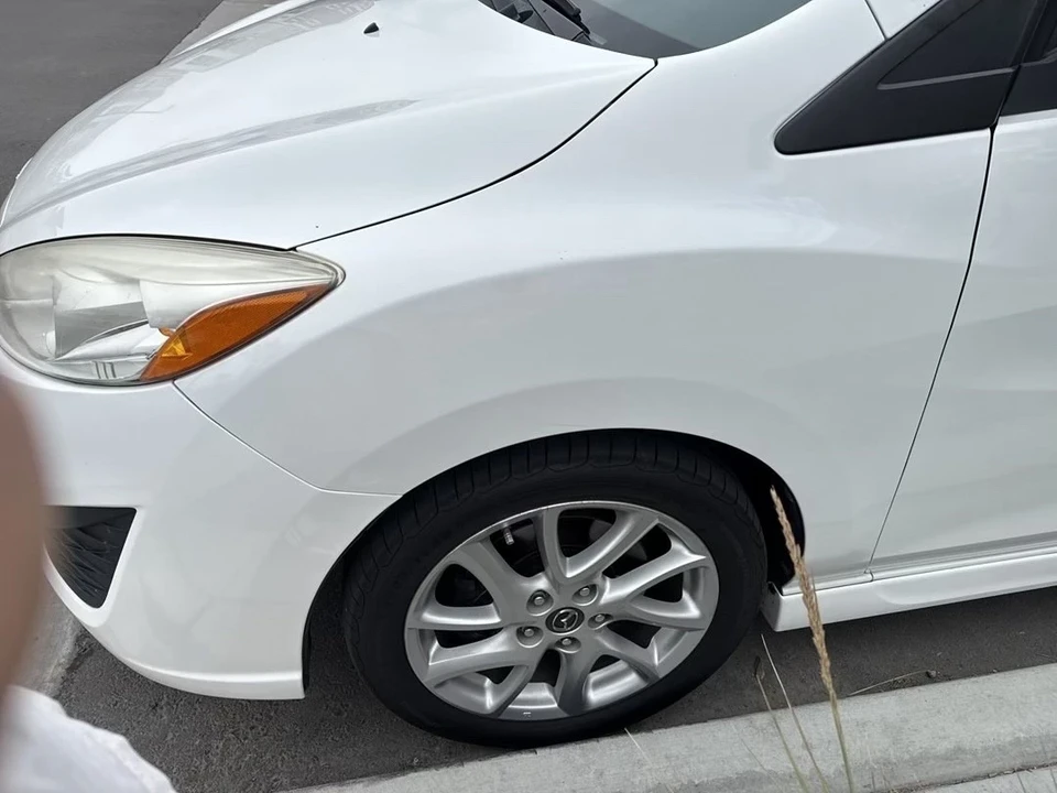 2014 Mazda Mazda 5 - Image 7 of 21