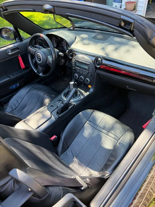 2014 Mazda NC MX-5 Miata - Image 9 of 14