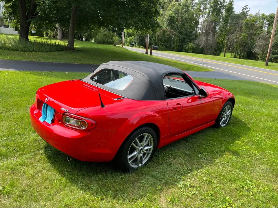 2014 Mazda NC MX-5 Miata - Image 8 of 9