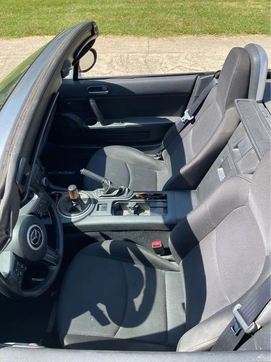 2014 Mazda NC MX-5 Miata - Image 8 of 9