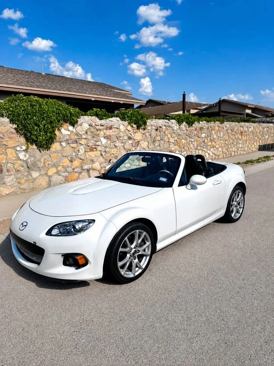 2014 Mazda NC MX-5 Miata - Image 2 of 6