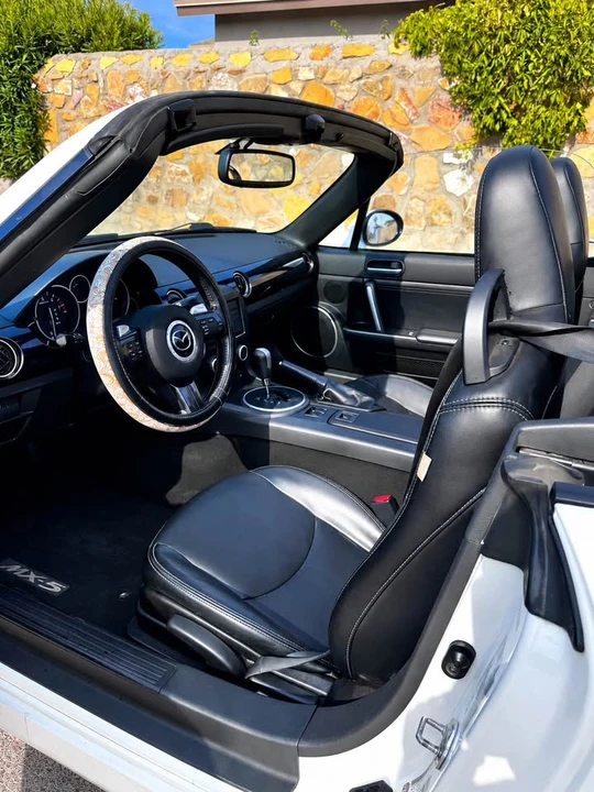 2014 Mazda NC MX-5 Miata - Image 5 of 6
