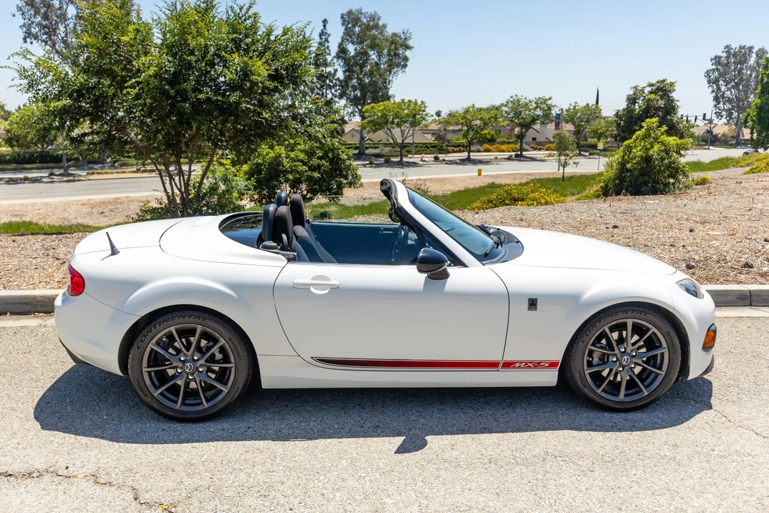 2014 Mazda NC MX-5 Miata - Image 3 of 31