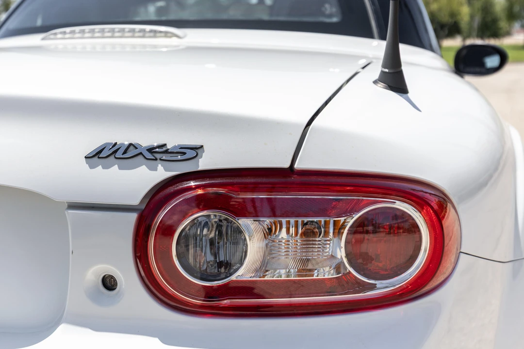2014 Mazda NC MX-5 Miata - Image 24 of 31