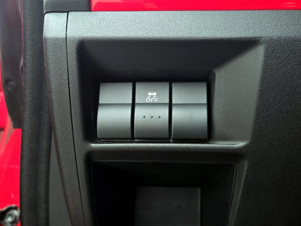 2014 Mazda NC MX-5 Miata - Image 14 of 24