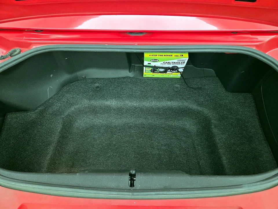 2014 Mazda NC MX-5 Miata - Image 19 of 24