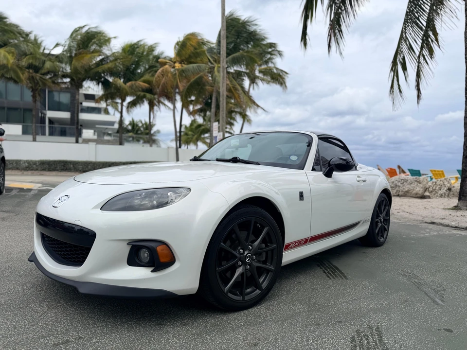 2014 Mazda NC MX-5 Miata - Image 13 of 31