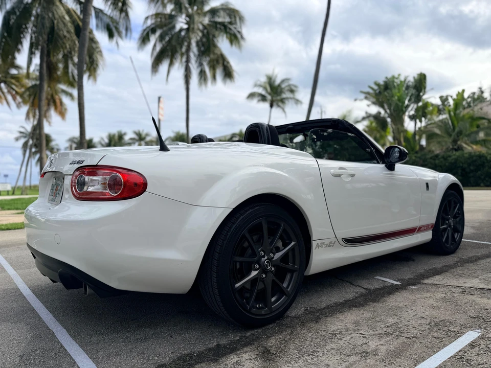 2014 Mazda NC MX-5 Miata - Image 17 of 31