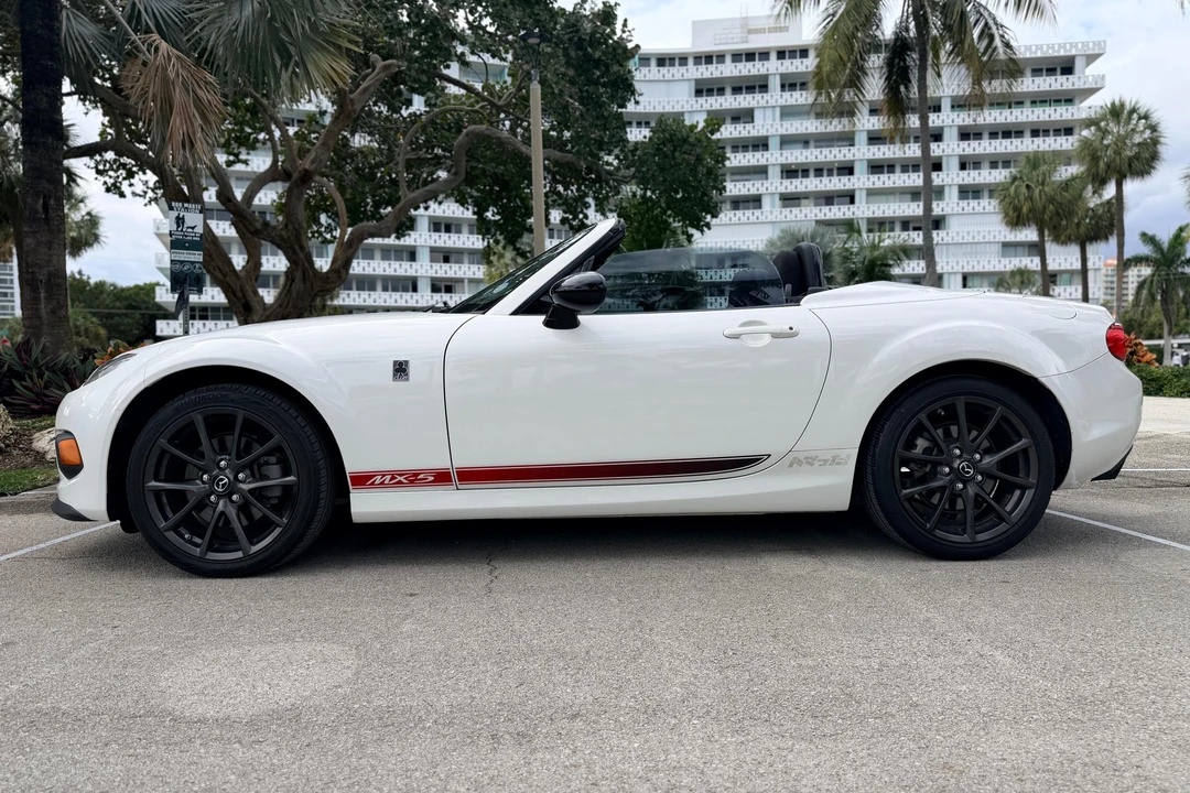 2014 Mazda NC MX-5 Miata - Image 2 of 31