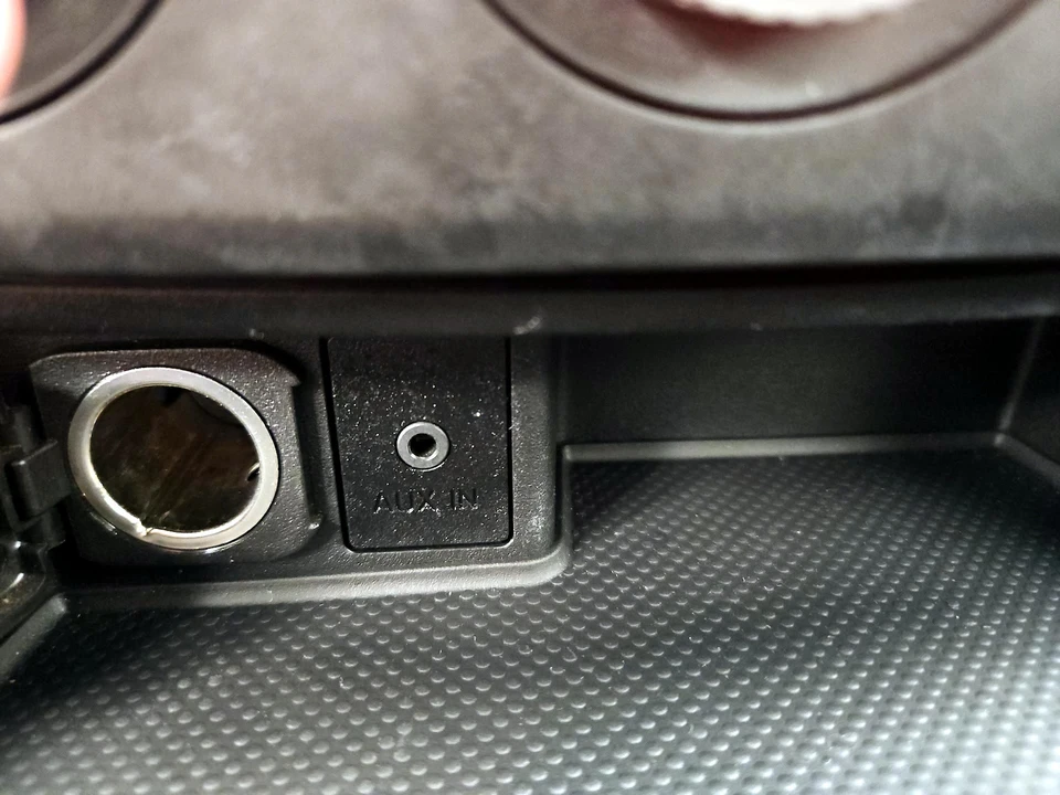 2014 Mazda NC MX-5 Miata - Image 18 of 23