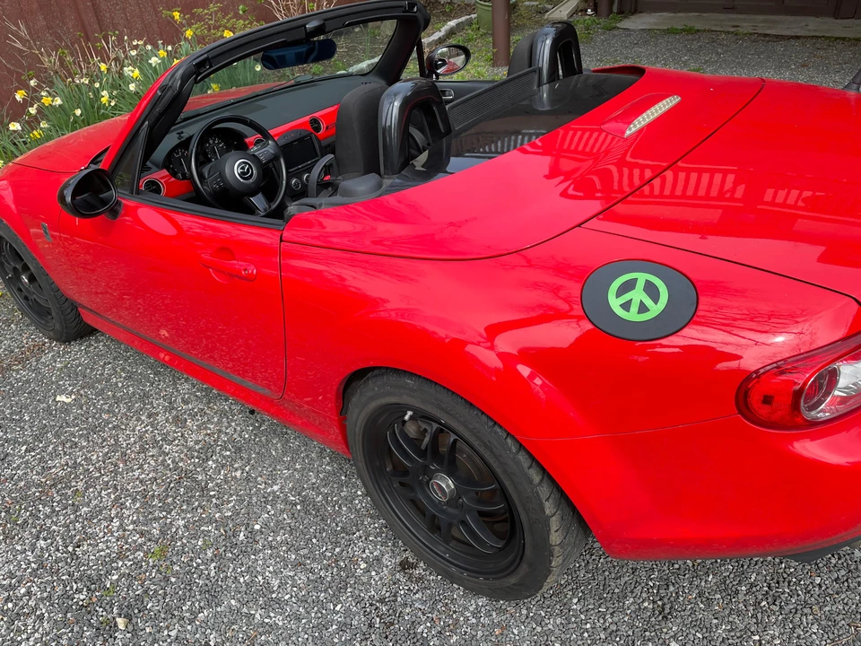 2014 Mazda NC MX-5 Miata - Image 28 of 31
