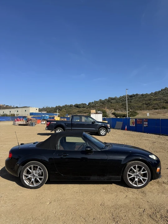 2014 Mazda NC MX-5 Miata - Image 4 of 12