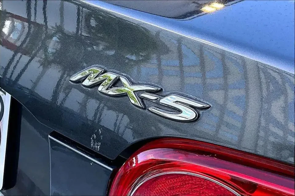 2014 Mazda NC MX-5 Miata - Image 7 of 19
