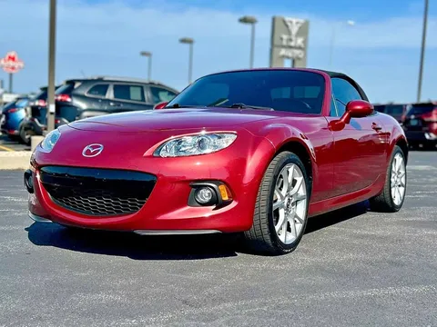 2014 Mazda MX-5 Miata Grand Touring Convertible 2D RWD