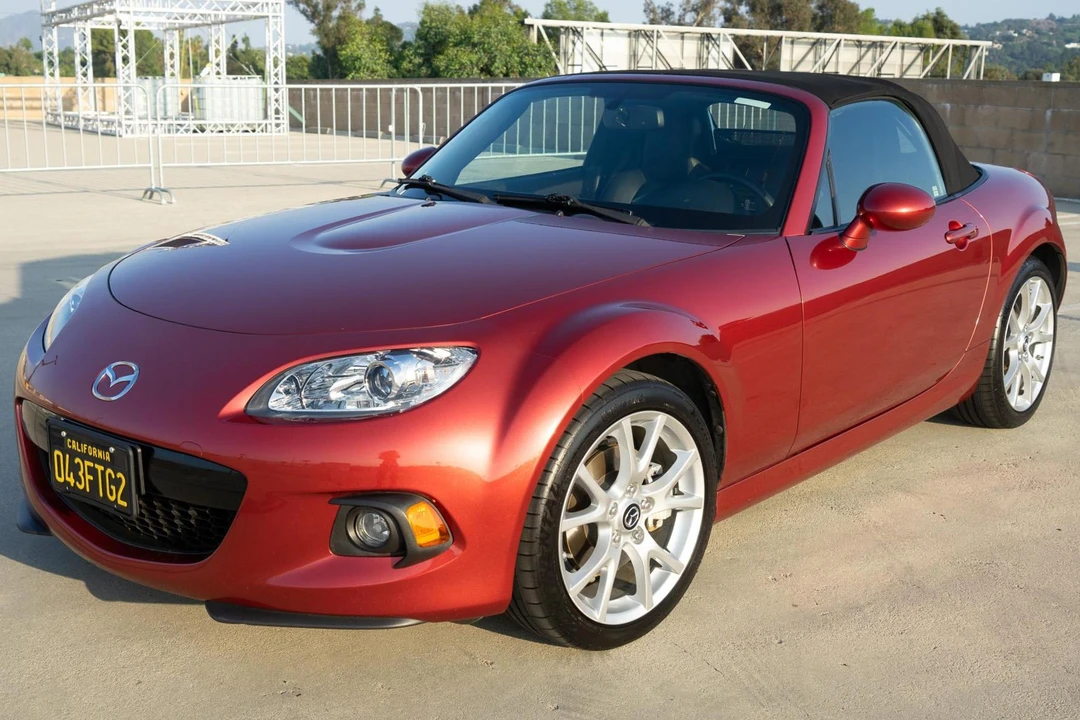 2014 Mazda NC MX-5 Miata - Image 16 of 31