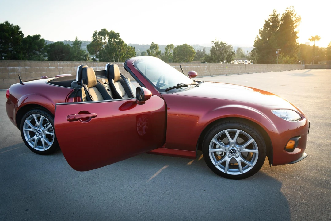 2014 Mazda NC MX-5 Miata - Image 13 of 31