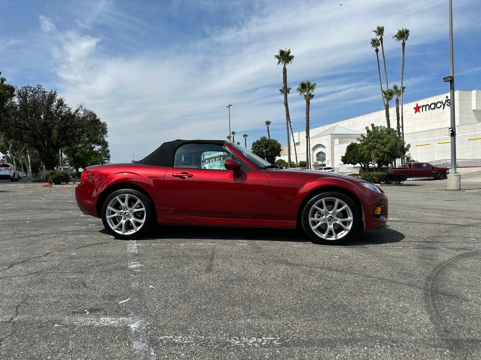 2014 Mazda NC MX-5 Miata - Image 17 of 31