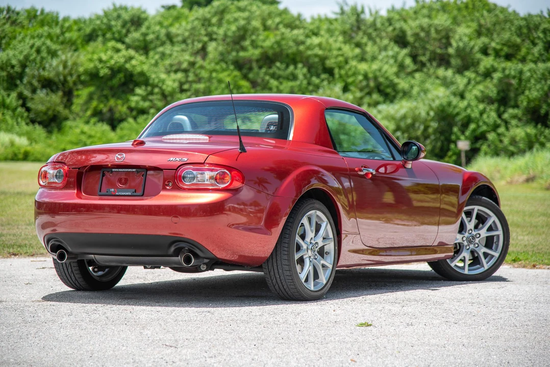 2014 Mazda NC MX-5 Miata - Image 16 of 31