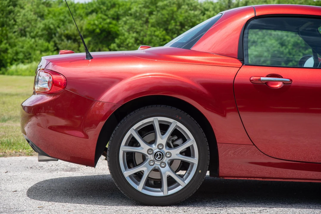 2014 Mazda NC MX-5 Miata - Image 25 of 31