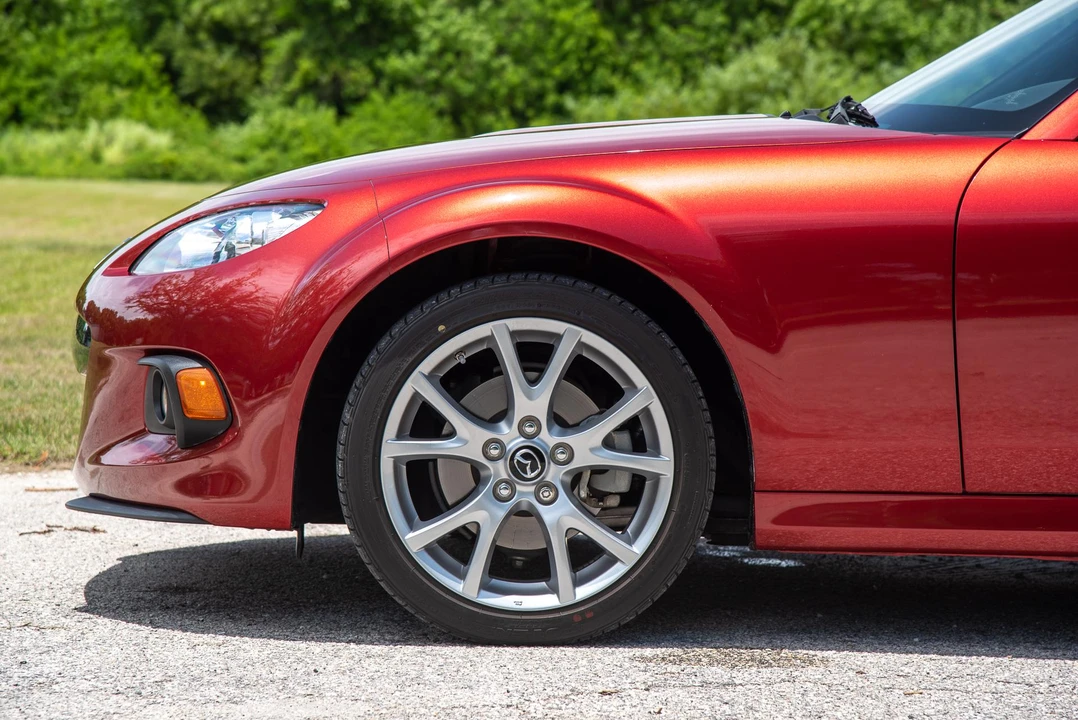 2014 Mazda NC MX-5 Miata - Image 23 of 31