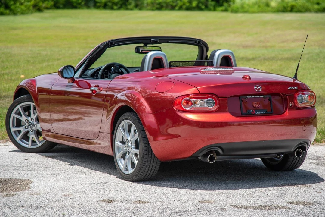 2014 Mazda NC MX-5 Miata - Image 4 of 31