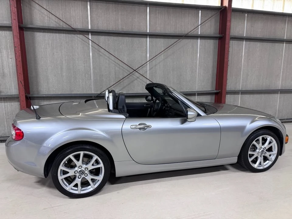 2014 Mazda NC MX-5 Miata - Image 9 of 19