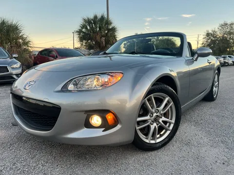 2014 Mazda MX-5 Miata Sport
