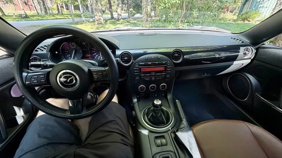 2014 Mazda NC MX-5 Miata - Image 11 of 20