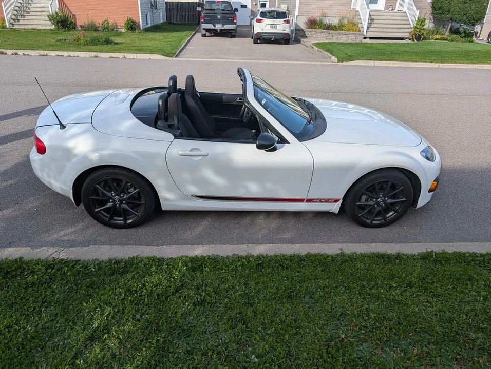 2014 Mazda NC MX-5 Miata - Image 5 of 11