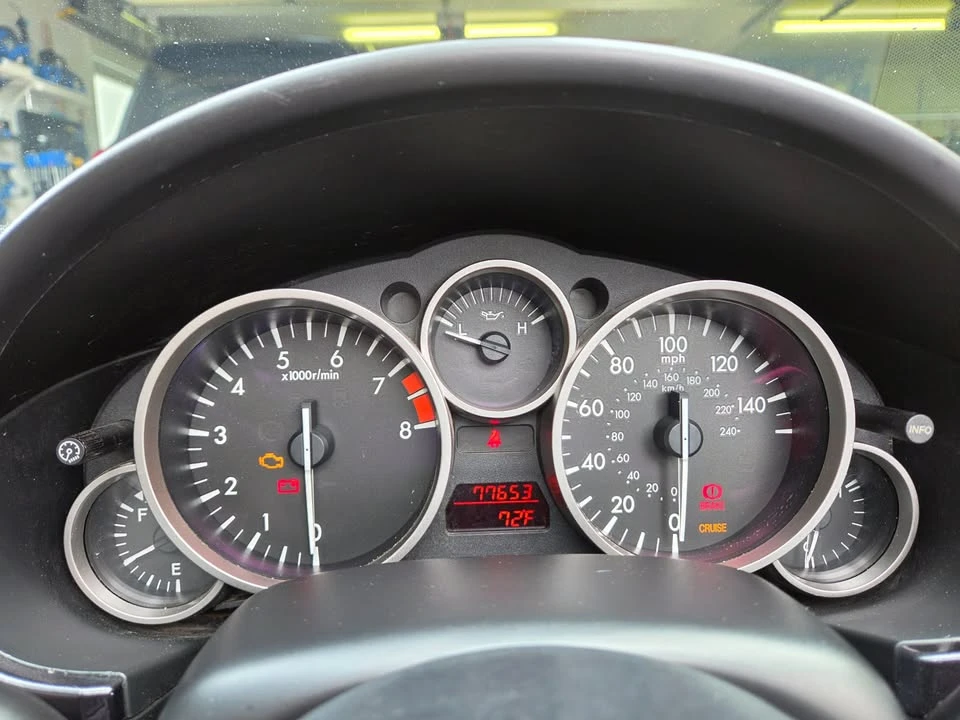 2014 Mazda NC MX-5 Miata - Image 15 of 18