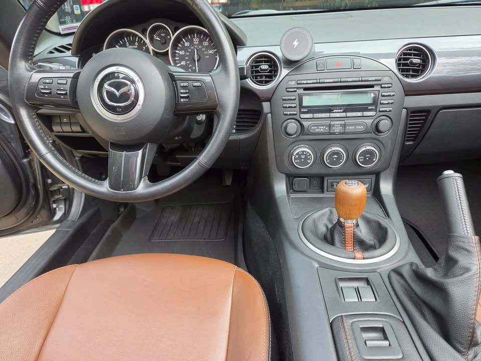 2014 Mazda NC MX-5 Miata - Image 17 of 18