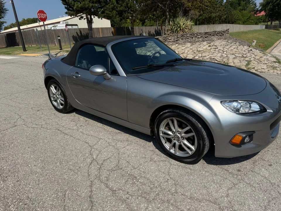 2014 Mazda NC MX-5 Miata - Image 4 of 8