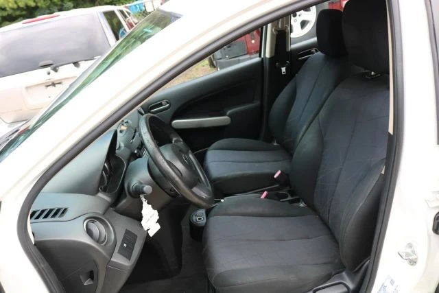 2014 Mazda Mazda 2 2nd Gen - Image 9 of 13