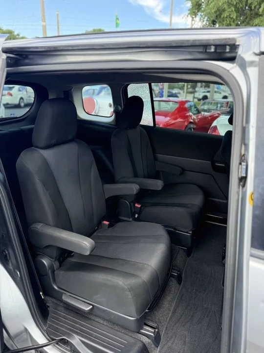 2014 Mazda Mazda 5 - Image 19 of 21