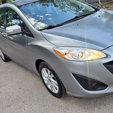 2014 Mazda Mazda5 Sport Minivan 4D