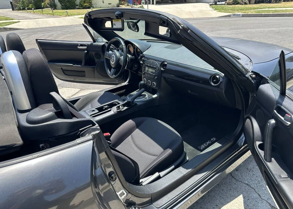 2014 Mazda NC MX-5 Miata - Image 5 of 15