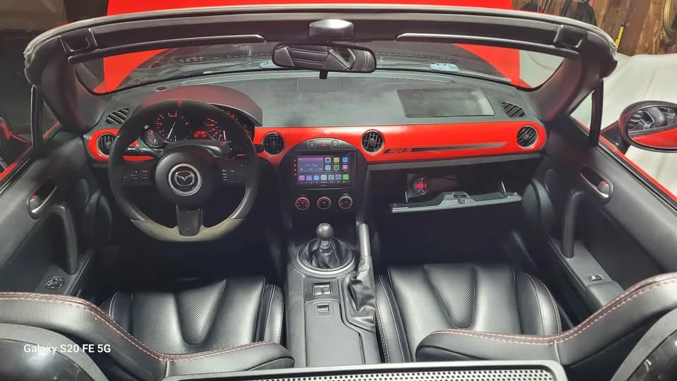 2014 Mazda NC MX-5 Miata - Image 9 of 10