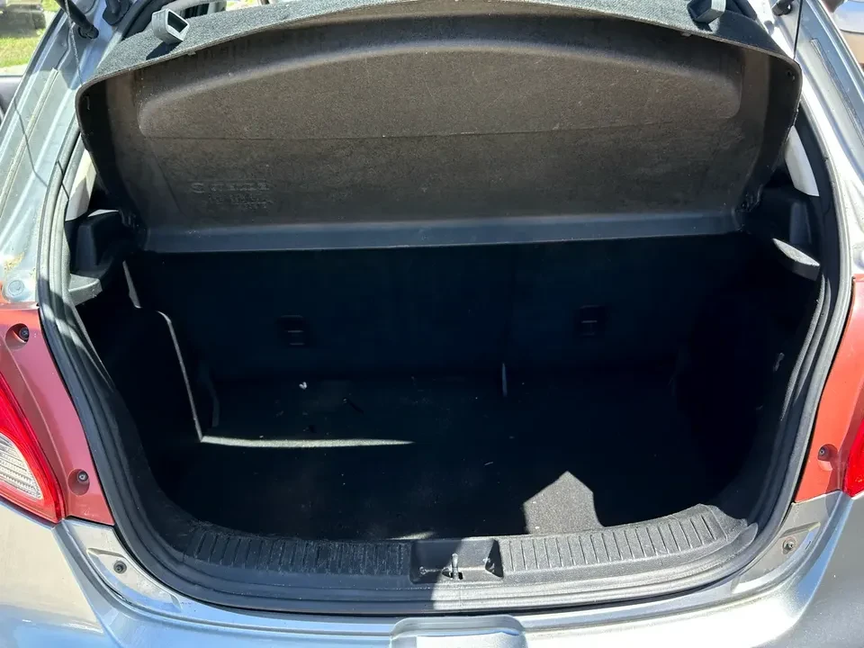 2014 Mazda Mazda 2 2nd Gen - Image 10 of 19