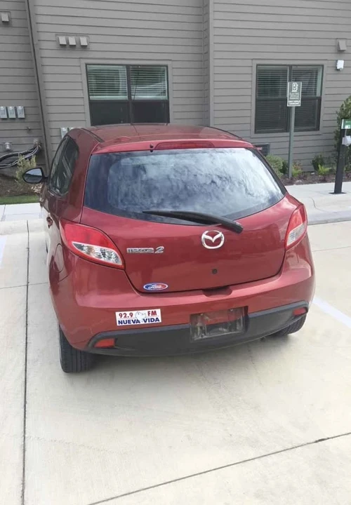 2014 Mazda Mazda 2 2nd Gen - Image 2 of 4